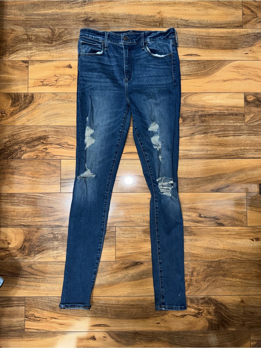 Abercrombie & Fitch Dark Wash Distressed Skinny Jeans